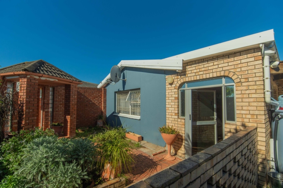 3 Bedroom Property for Sale in Rowallan Park Eastern Cape